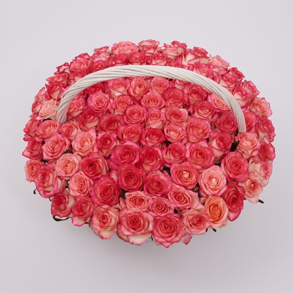 Корзина из 101 розы Jumilia