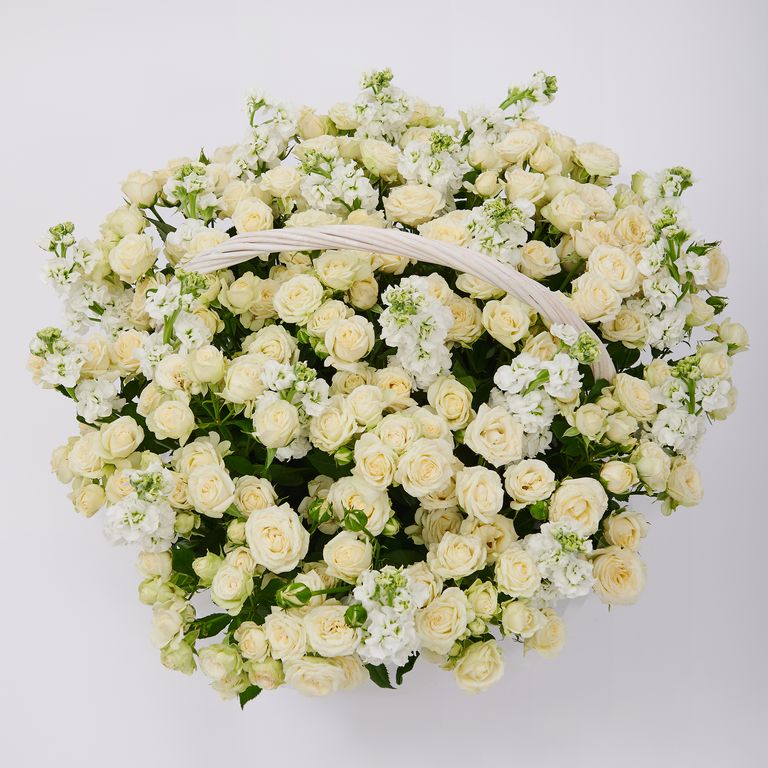 Корзина цветов 17